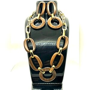 NWOT - Vintage Wooden Circle & Gold Chain Necklace & Earring Set